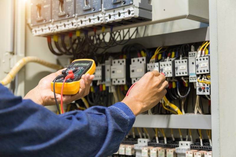 commercial electricians